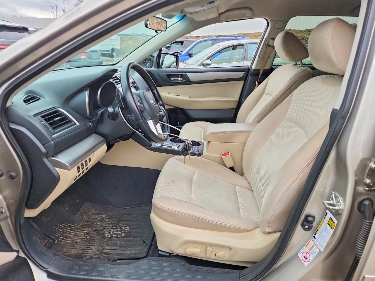 2016 Subaru Outback 2.5I Premium - Image 7