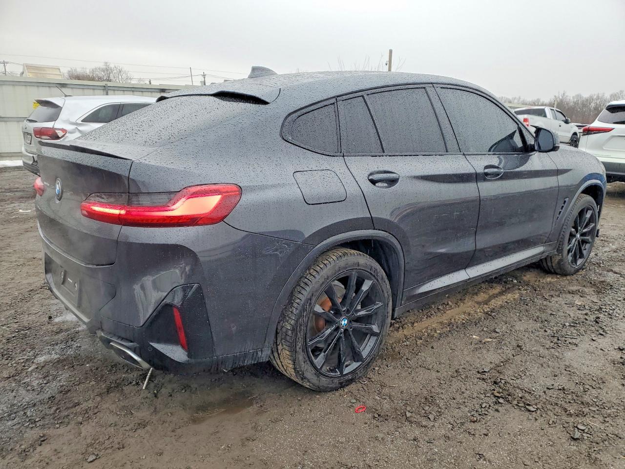 2022 BMW X4 xDrive30I - Фото 3