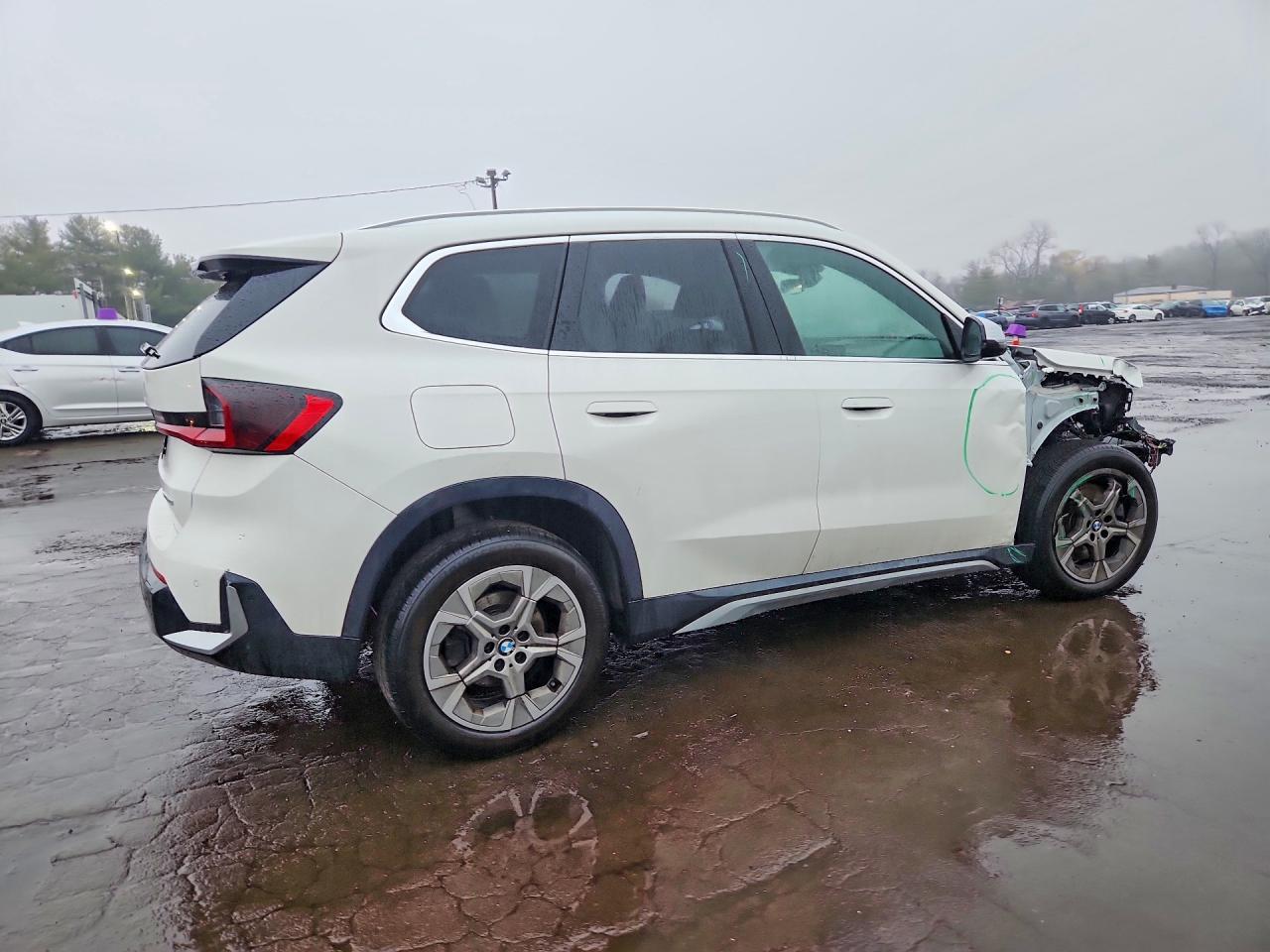 2023 BMW X1 xDrive28I - Фото 3