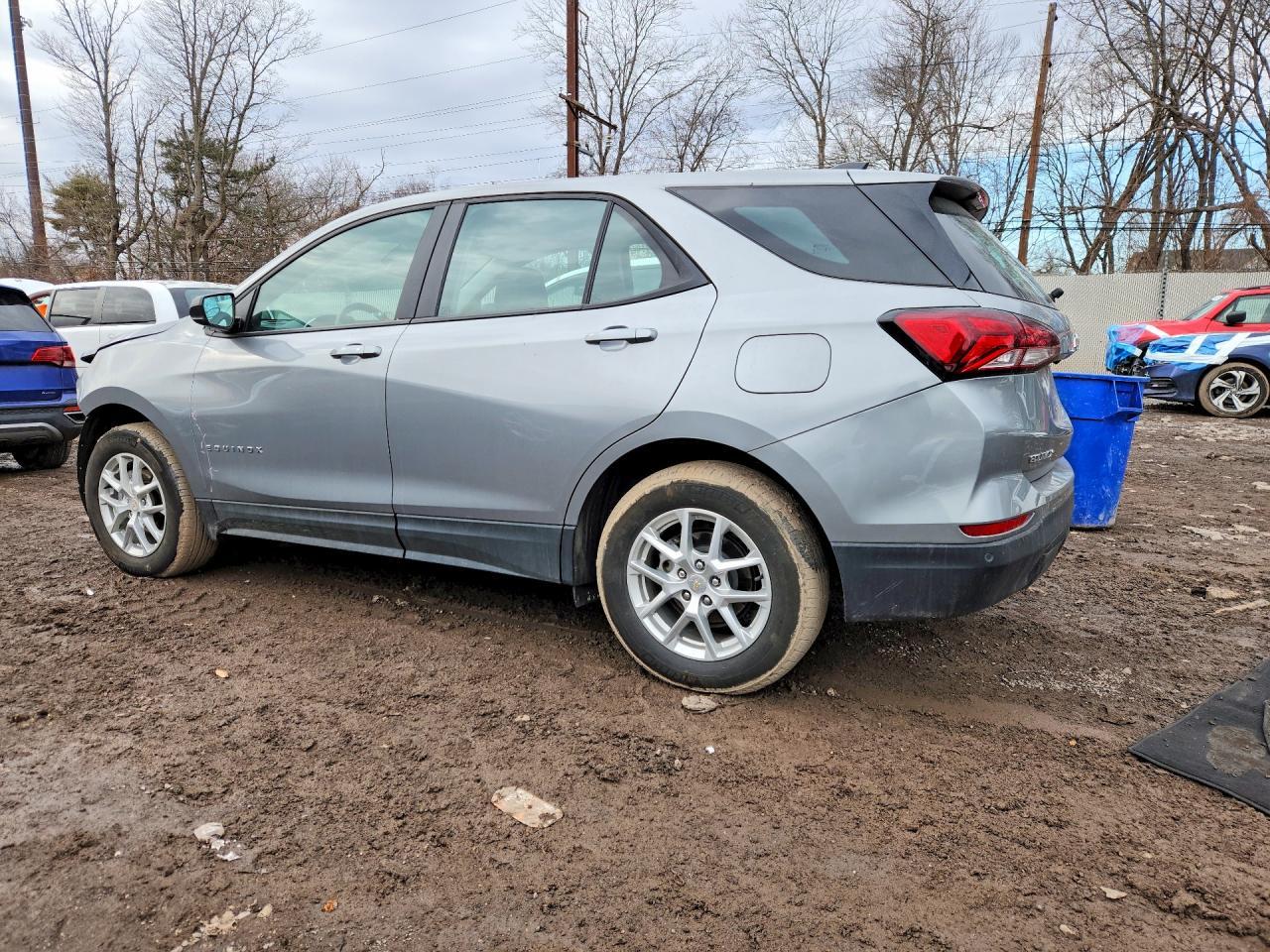 2024 Chevrolet Equinox Ls - Фото 2