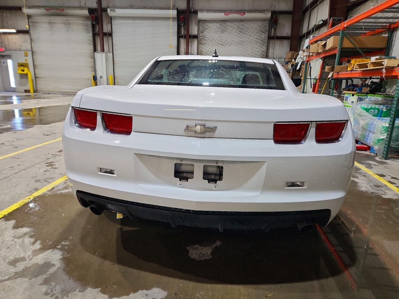 2011 Chevrolet Camaro Ls - Фото 6