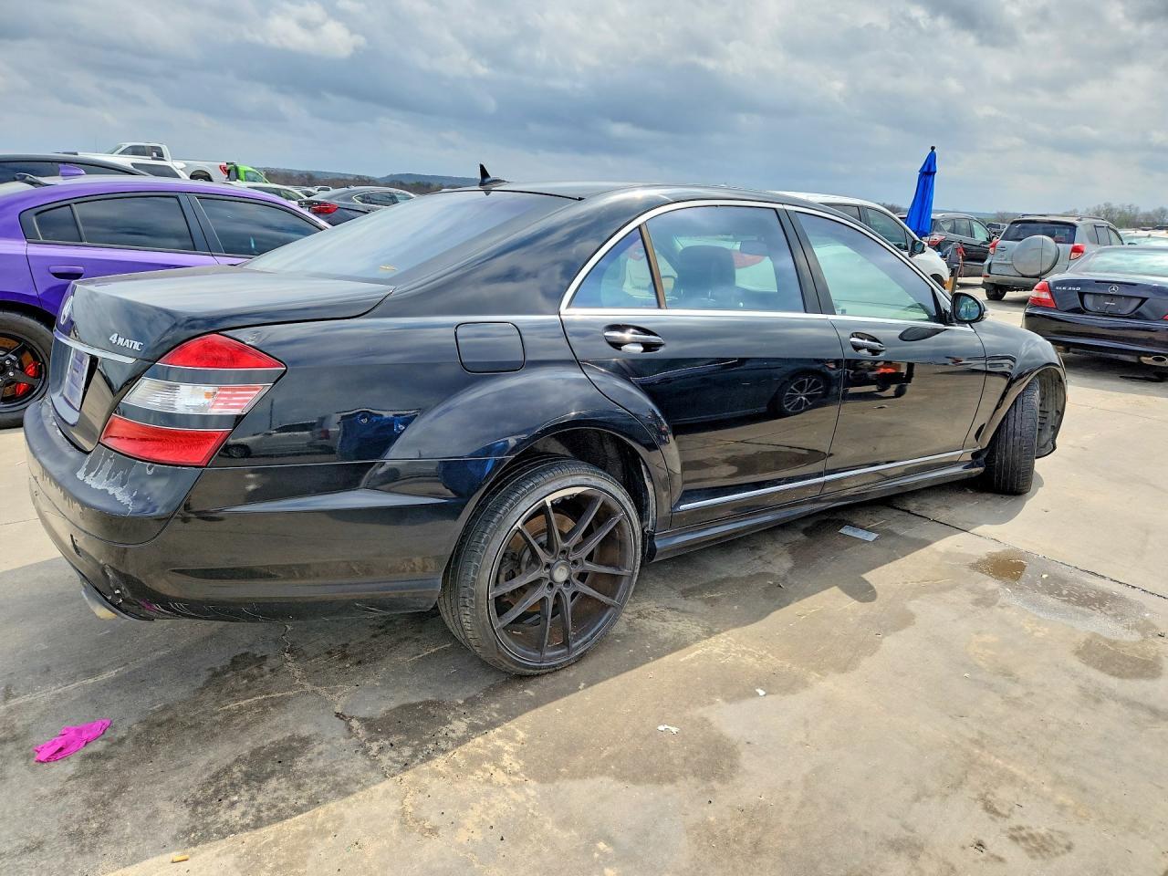 2007 Mercedes Benz S 550 4Matic - Image 3
