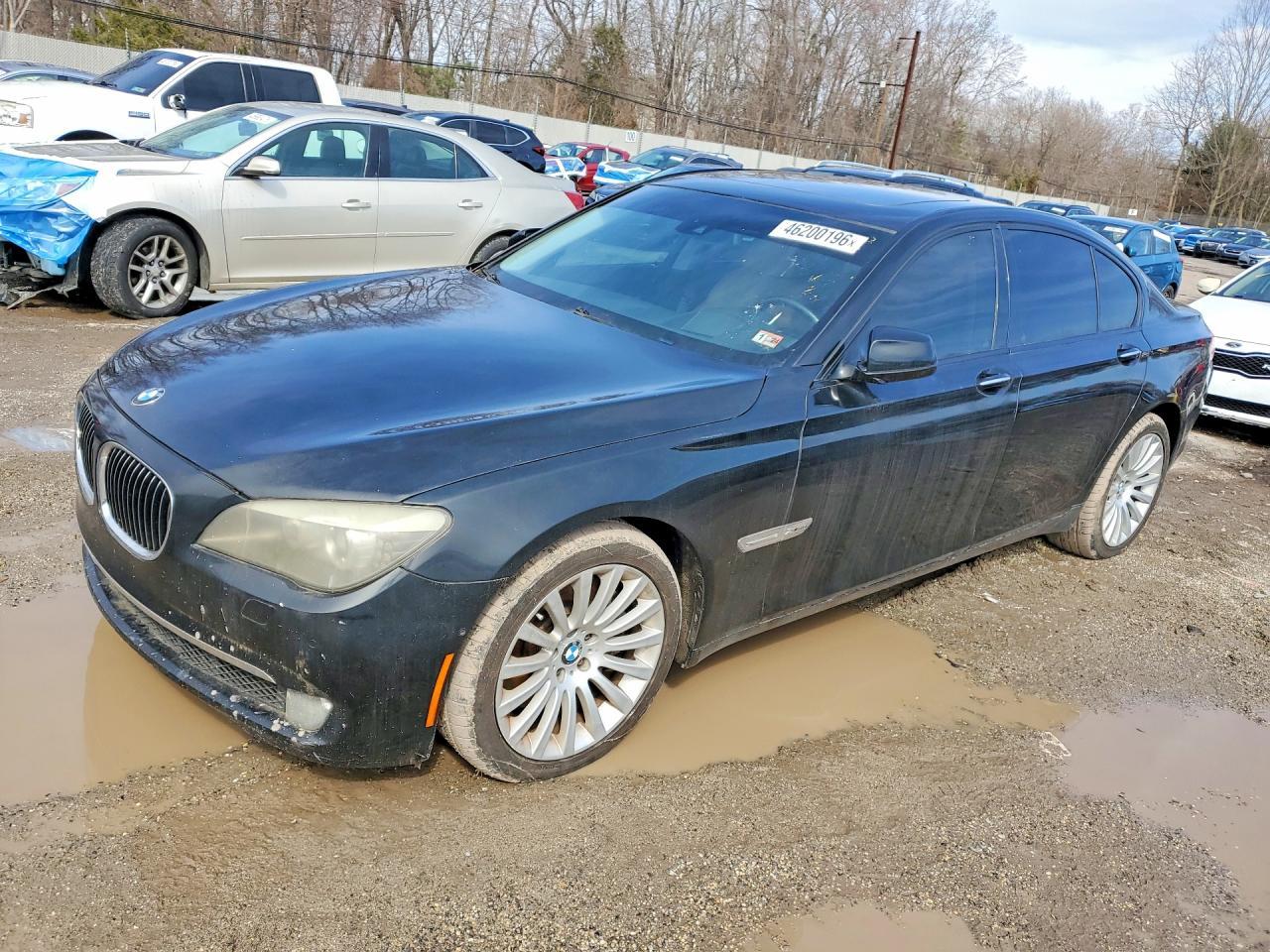 2012 BMW 750 Xi
