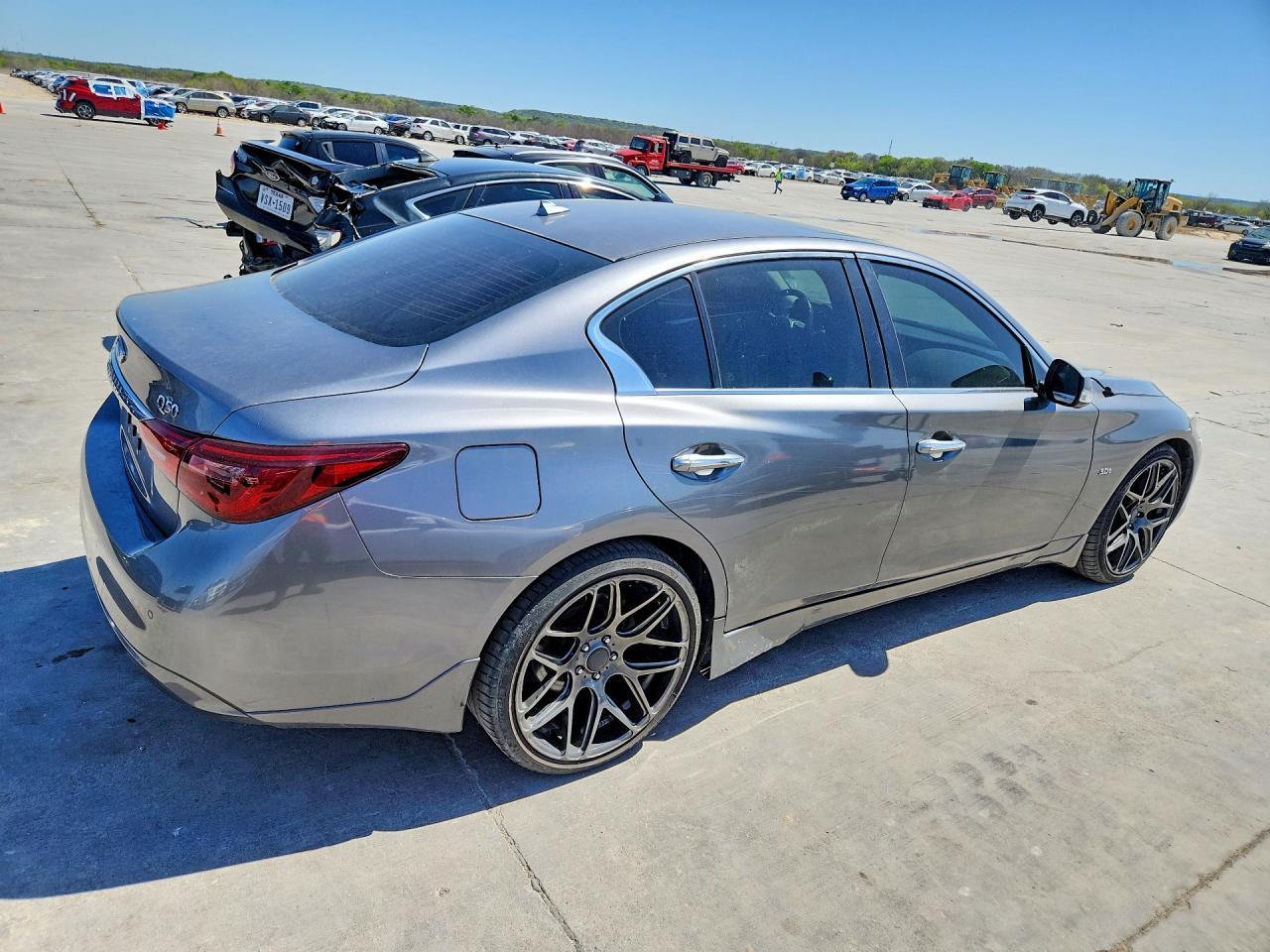 2018 Infiniti Q50 3.0T Luxe - Image 3