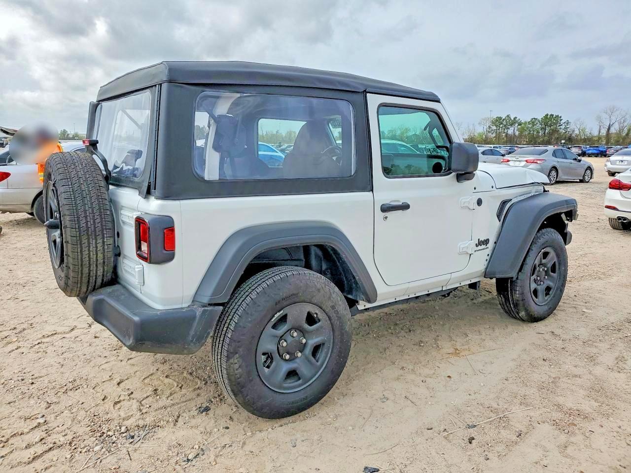 2025 Jeep Wrangler Sport - Фото 3