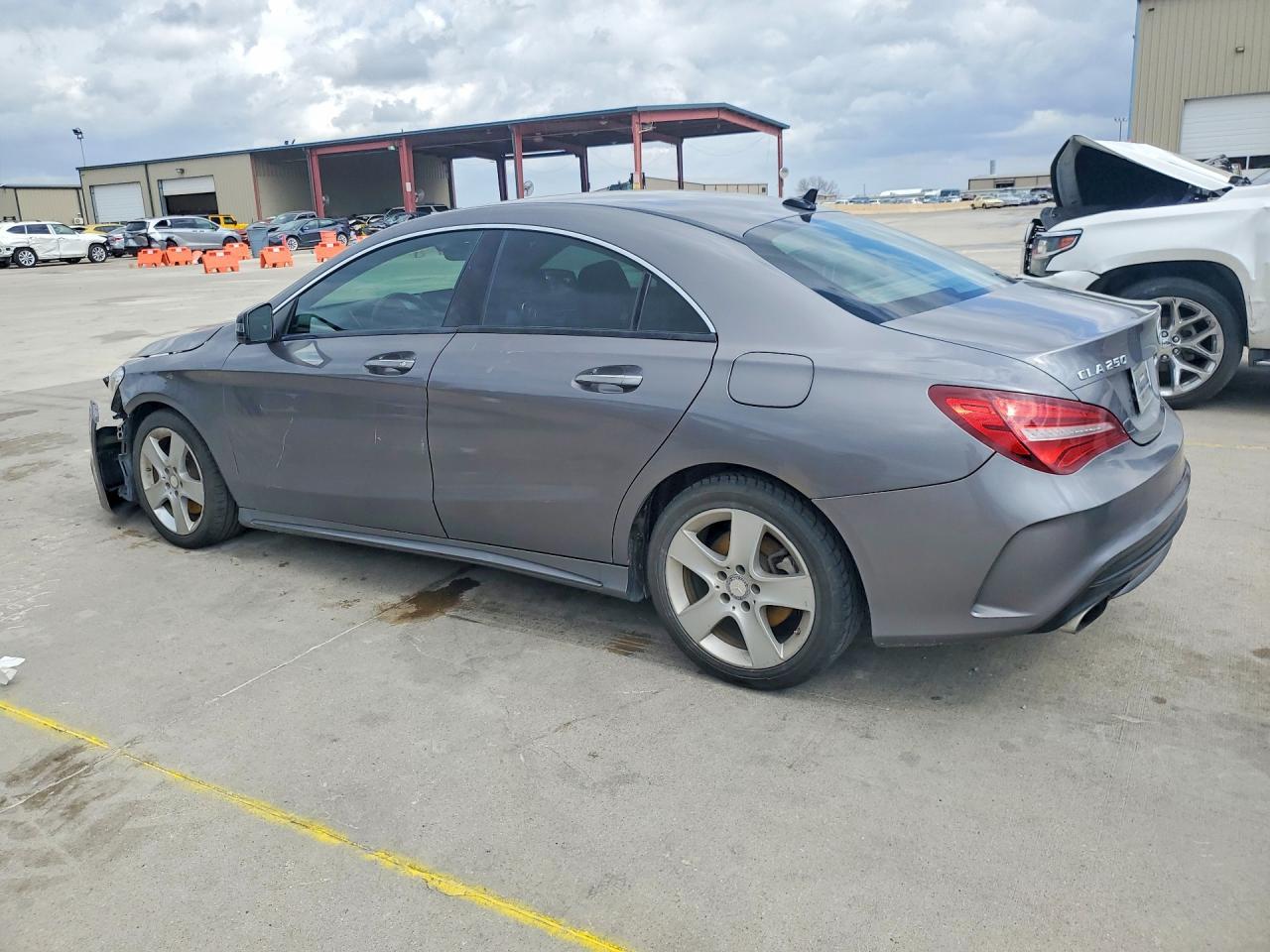 2015 Mercedes-Benz C-Class - Image 2