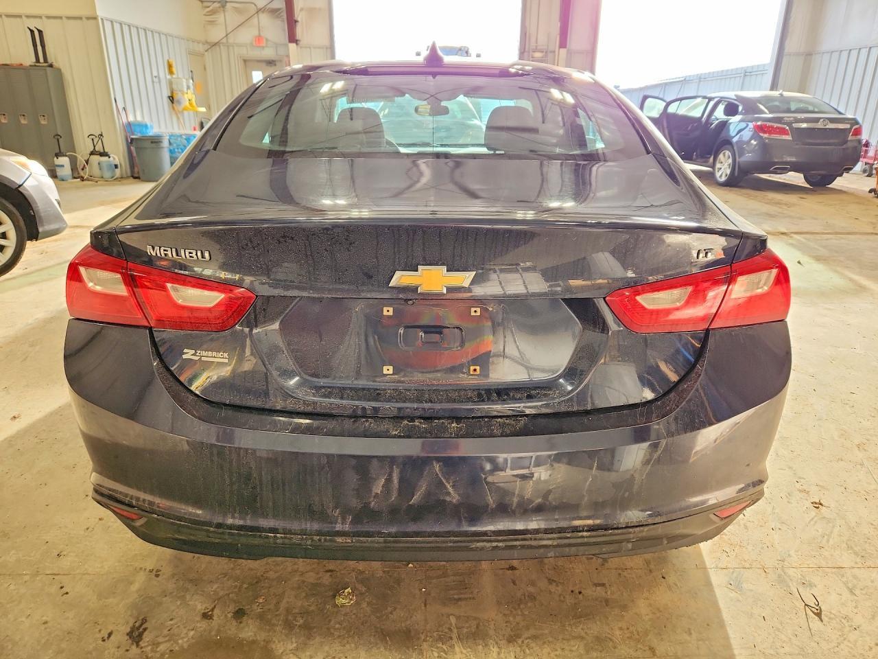 2017 Chevrolet Malibu Lt - Фото 6
