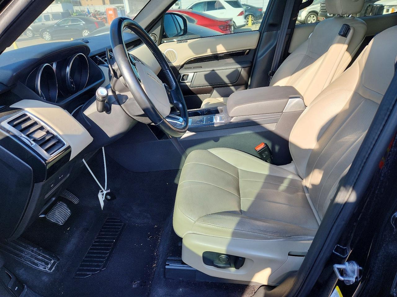 2019 Land Rover Discovery Se - Фото 7