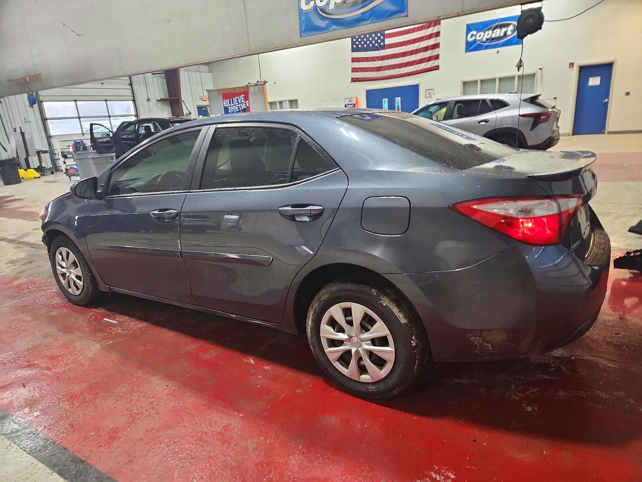 2015 Toyota Corolla Le Eco - Фото 2