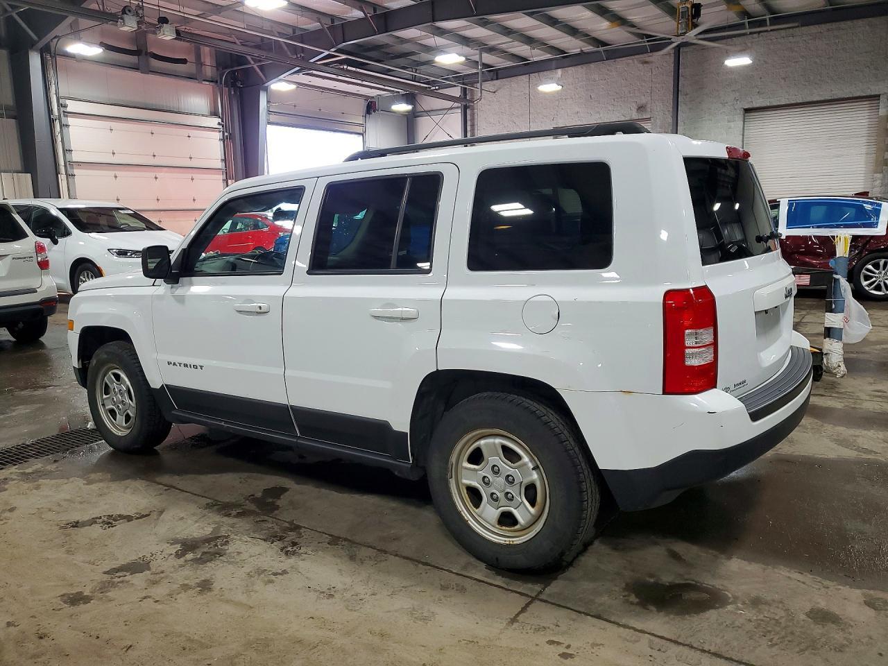2015 Jeep Patriot Sport - Фото 2