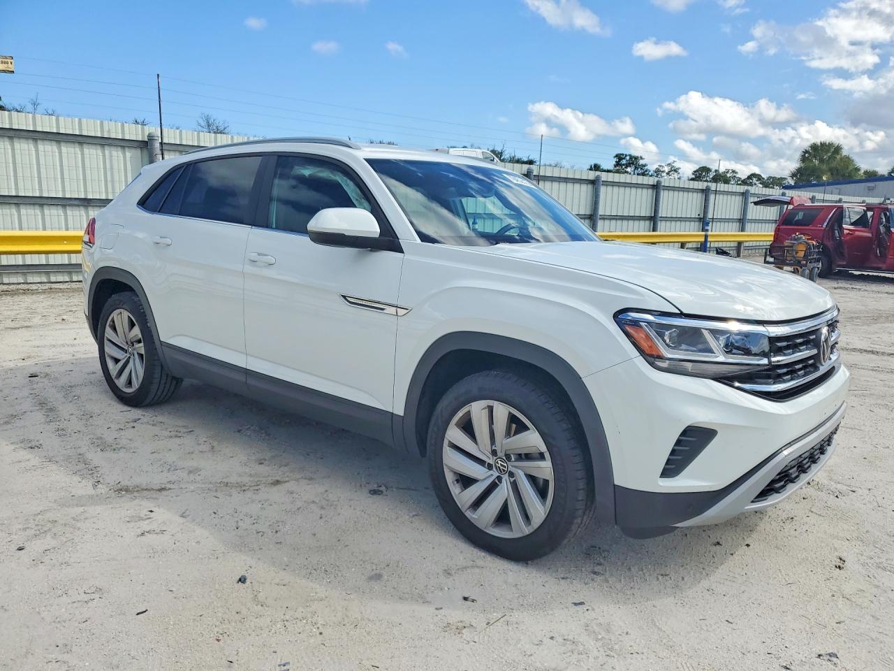 2020 Volkswagen Atlas Cross Sport Se - Фото 4