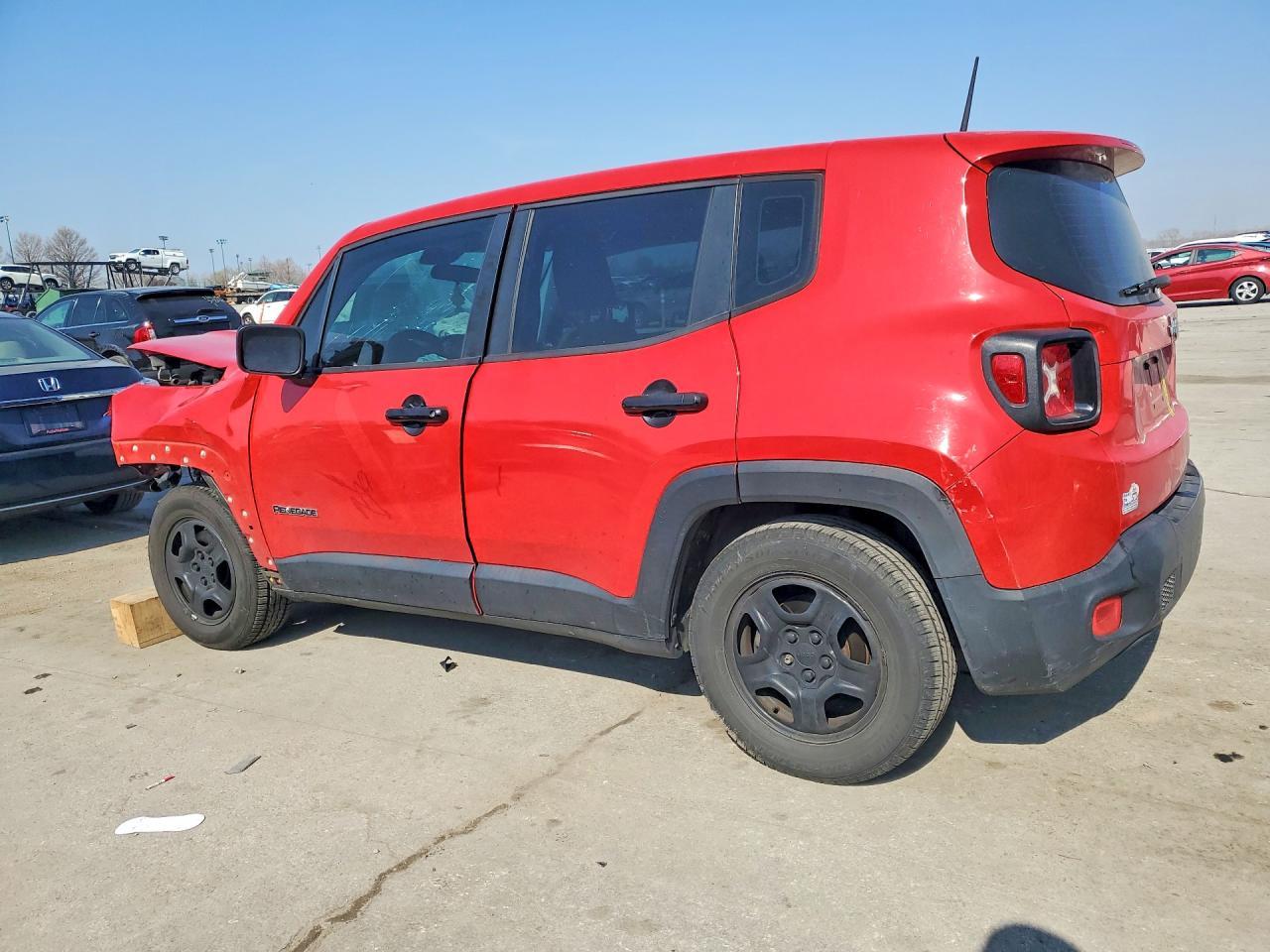 2015 Jeep Renegade Sport - Фото 2