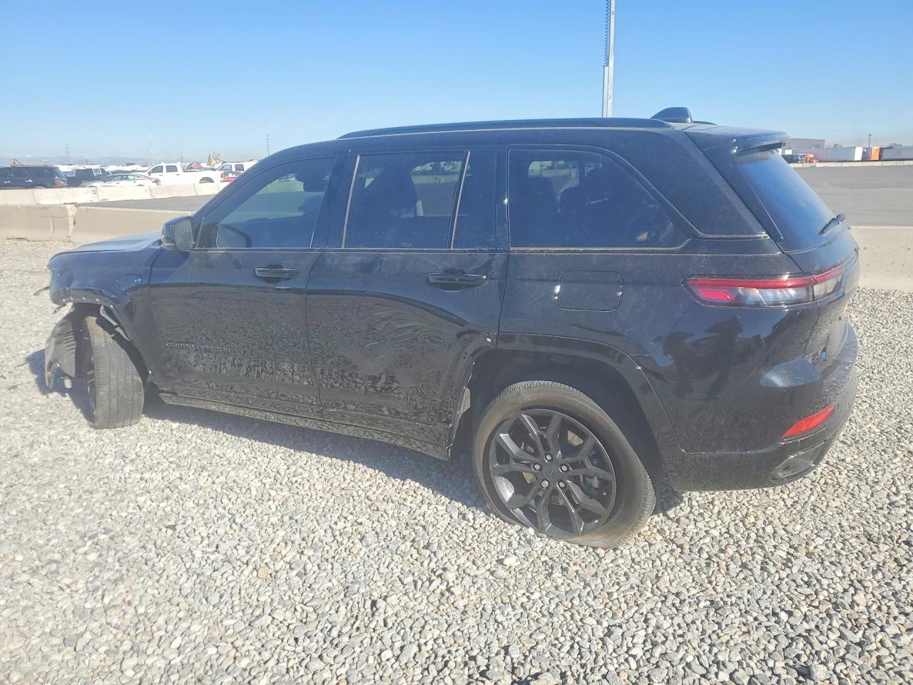 2025 Jeep Grand Cherokee 4Xe - Фото 2