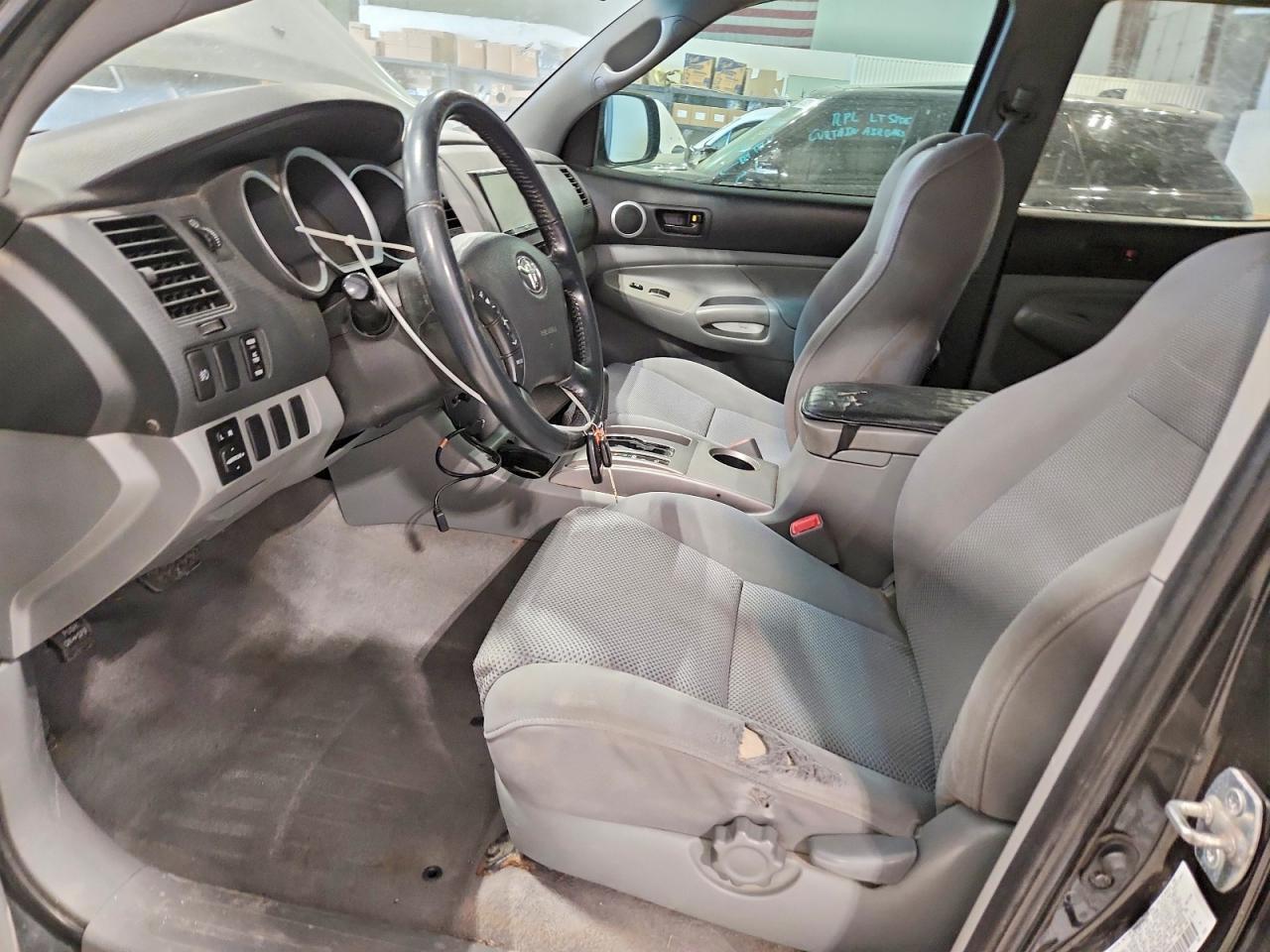 2008 Toyota Tacoma V6 - Image 7