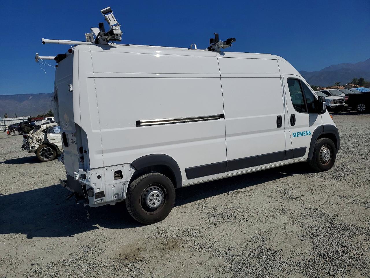 2024 Ram Promaster 2500 Utility / Service Van - Image 3