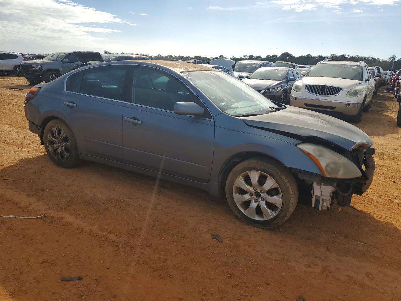 2010 Nissan Altima Base - Фото 4