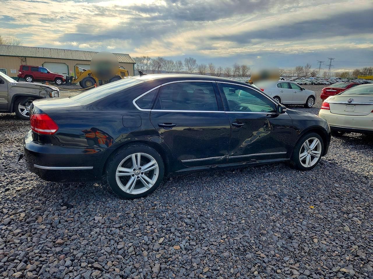 2014 Volkswagen Passat Sel - Image 3