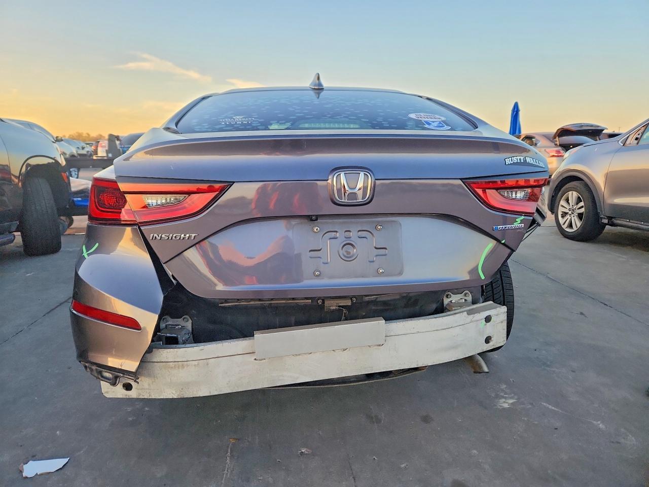 2021 Honda Insight Ex - Фото 6