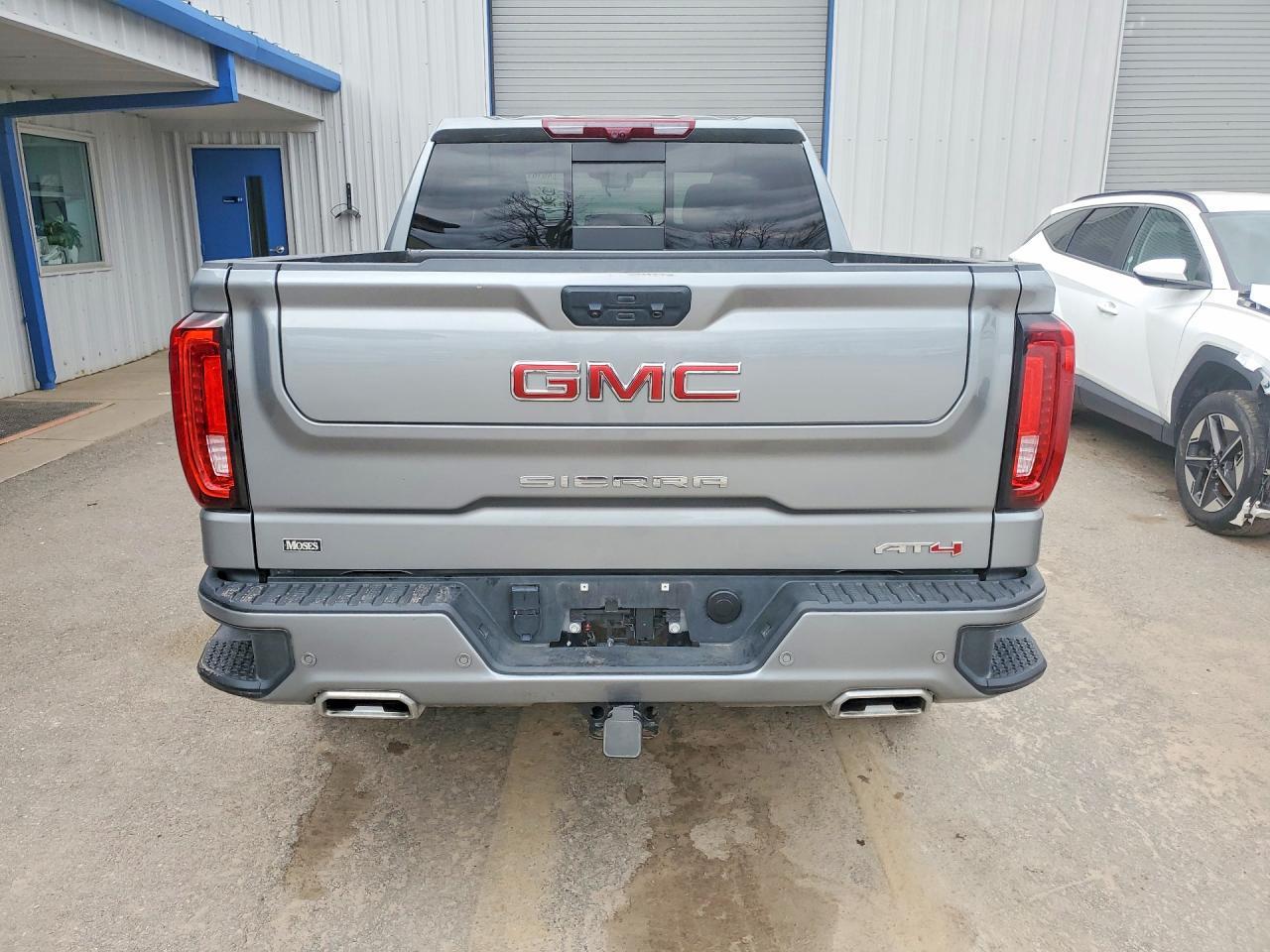 2024 GMC Sierra K1500 At4 - Image 6