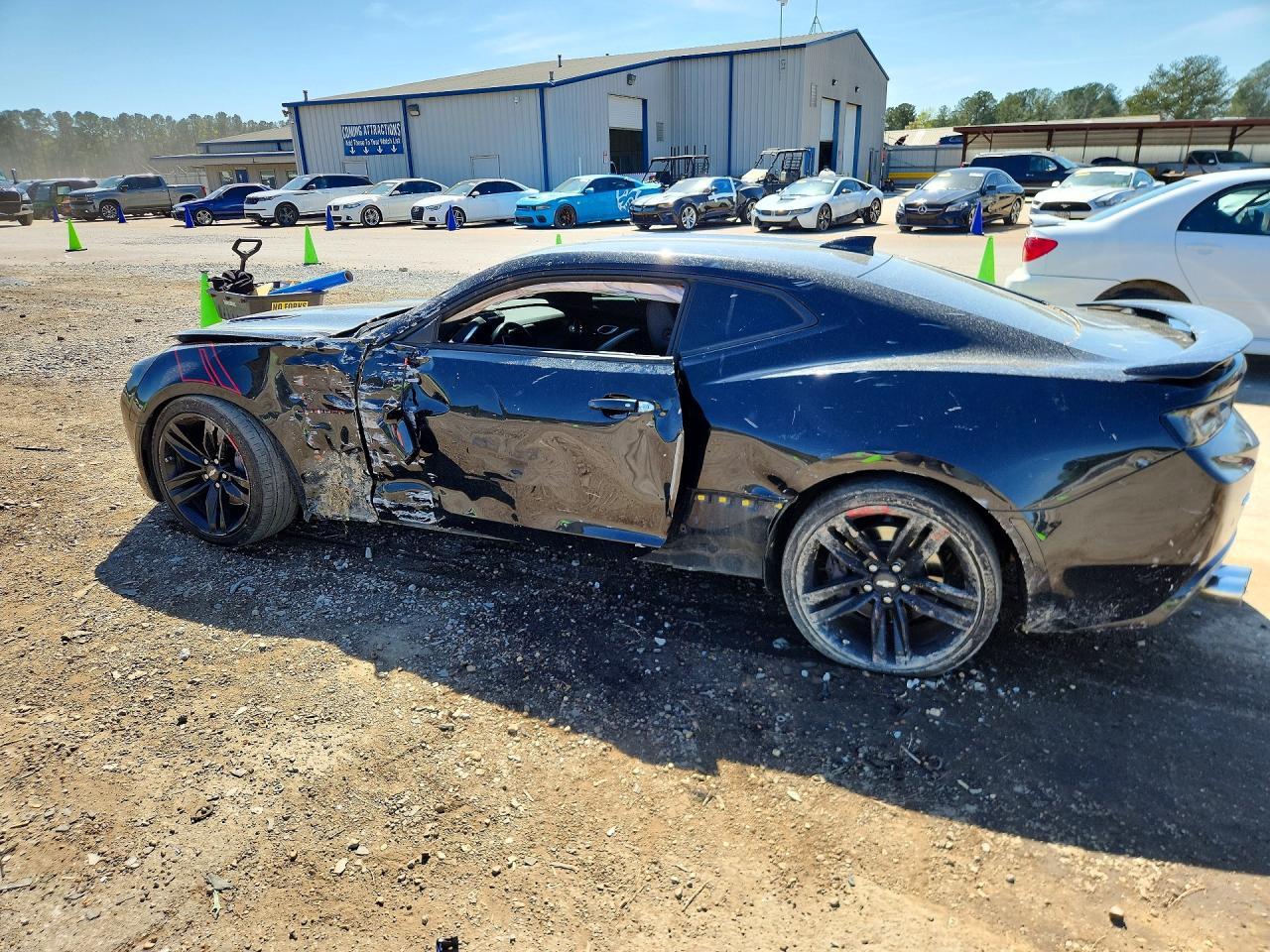 2018 Chevrolet Camaro Ss - Image 2