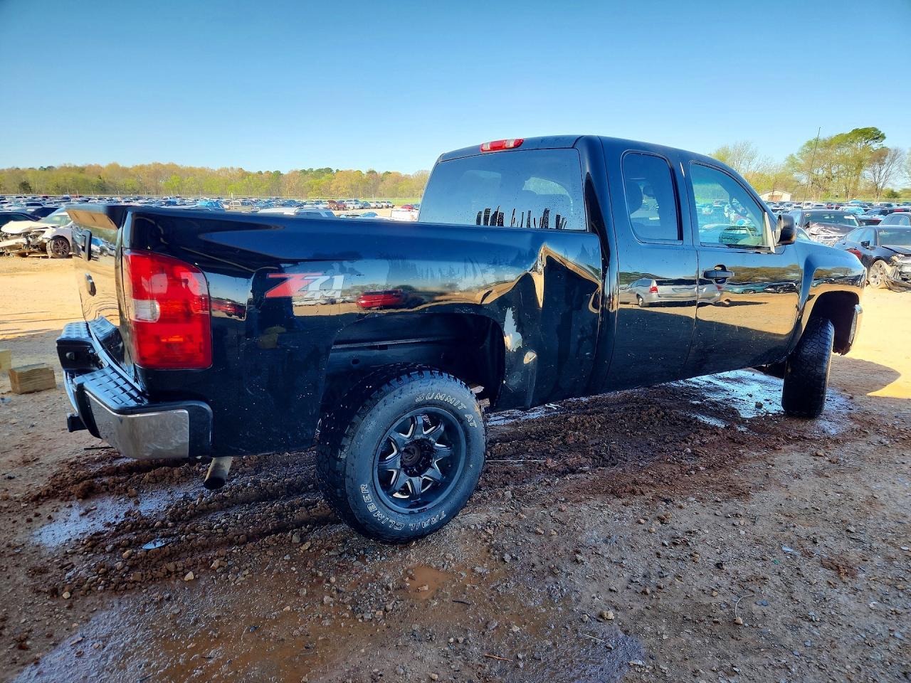 2011 Chevrolet Silverado K1500 Ls - Image 3