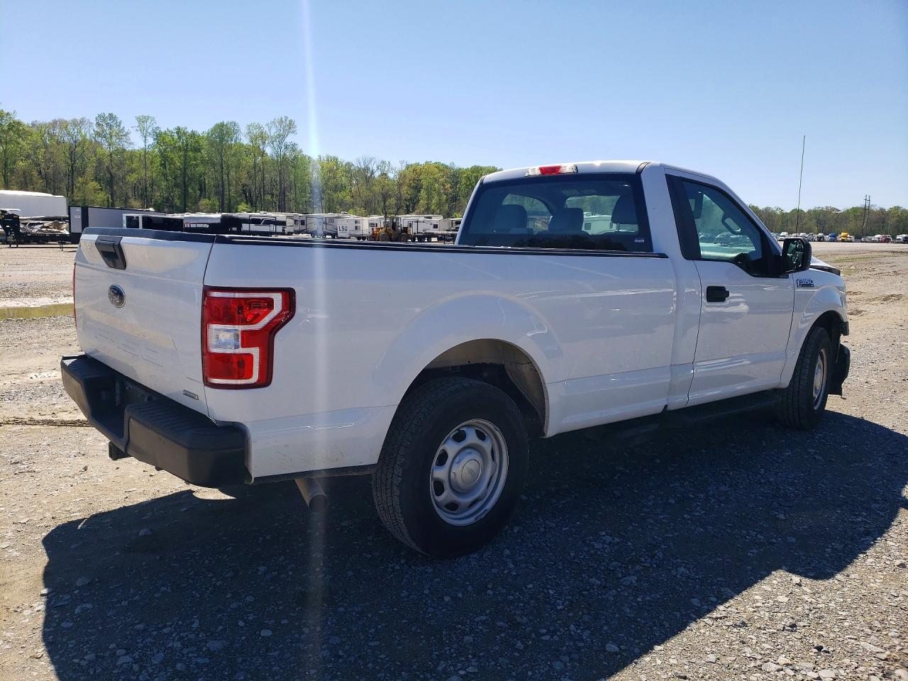 2018 Ford F150 - Фото 3