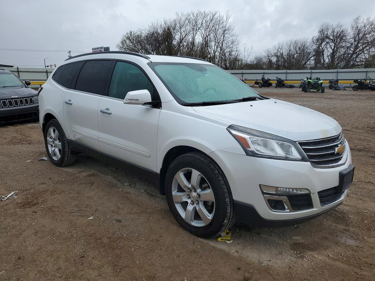 2017 Chevrolet Traverse Lt - Фото 4