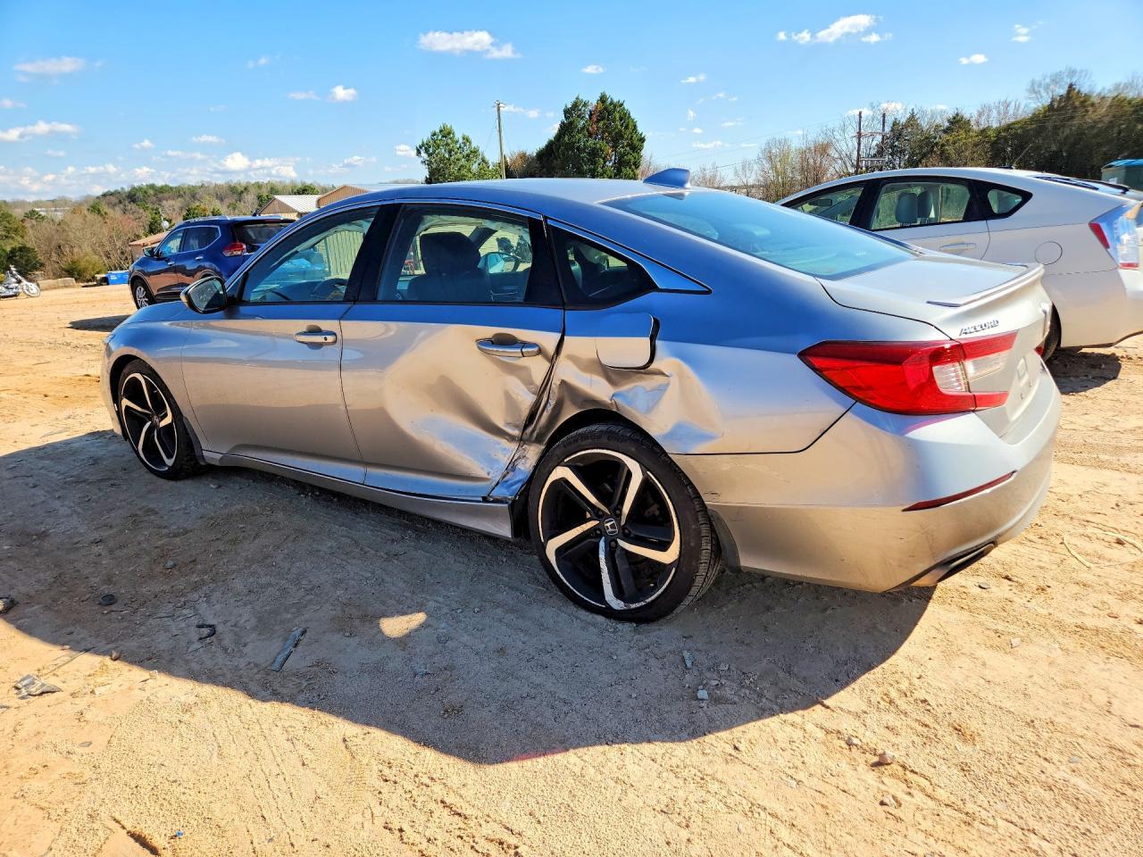2019 Honda Accord Sport - Фото 2