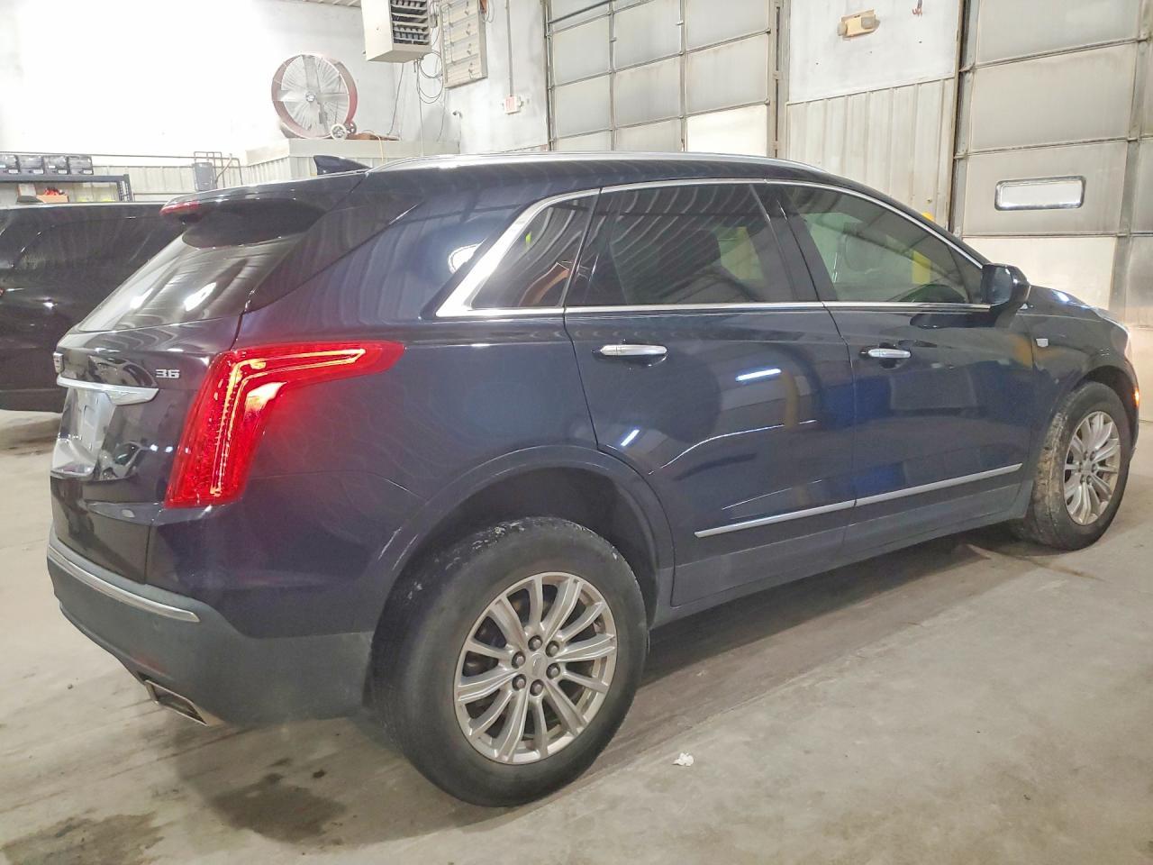 2017 Cadillac Xt5 - Фото 3
