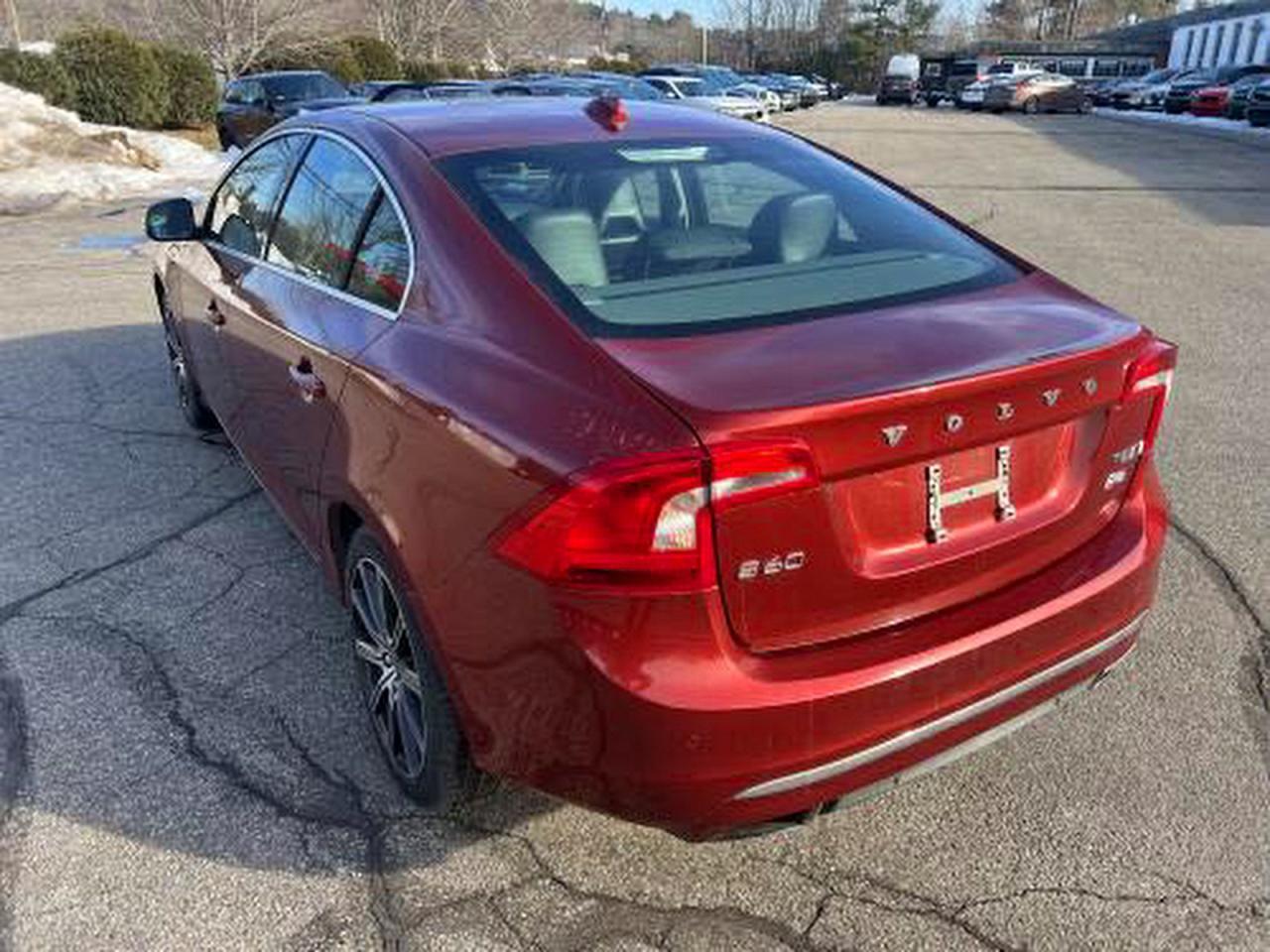 2017 Volvo S60 Premier - Image 3
