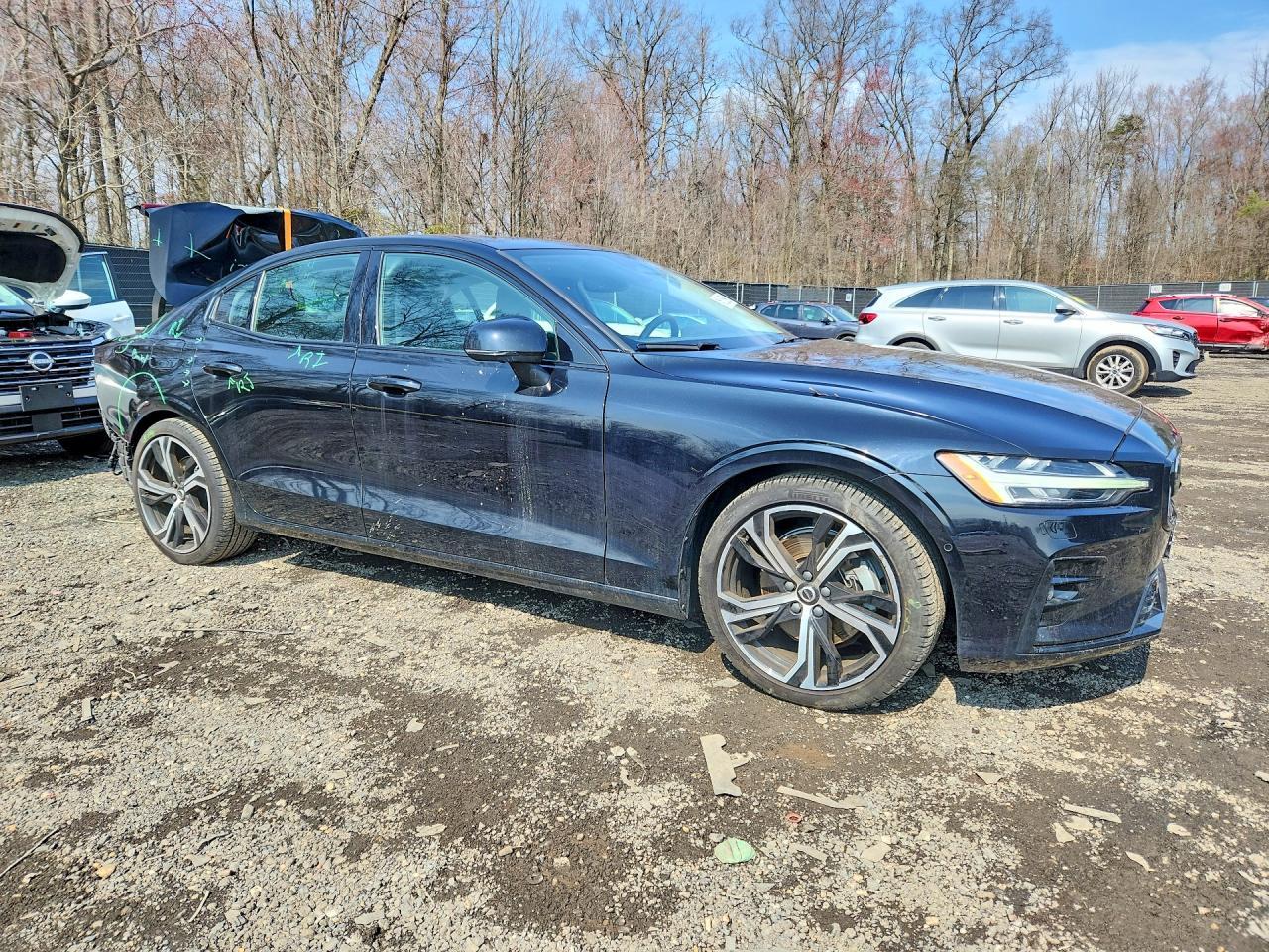 2024 Volvo S60 Plus - Image 4