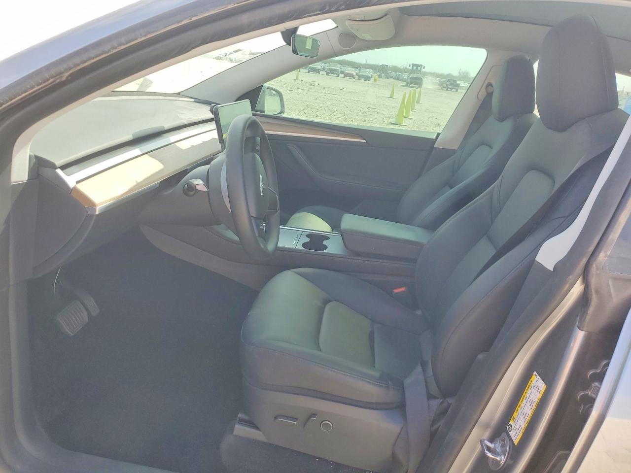 2024 Tesla Model Y - Фото 7