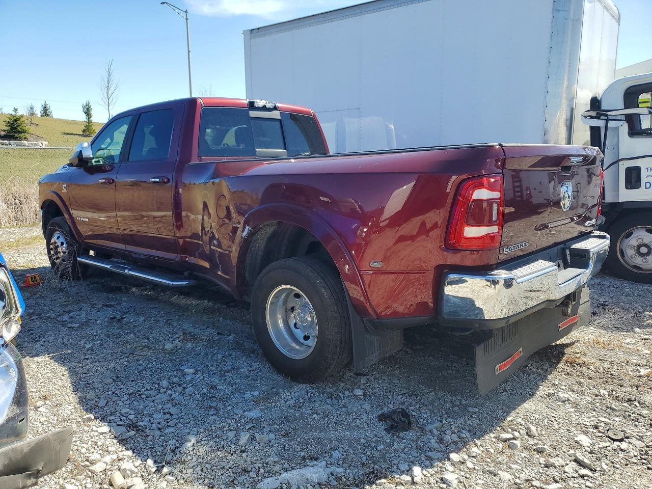 2019 Ram 3500 Laramie - Фото 2