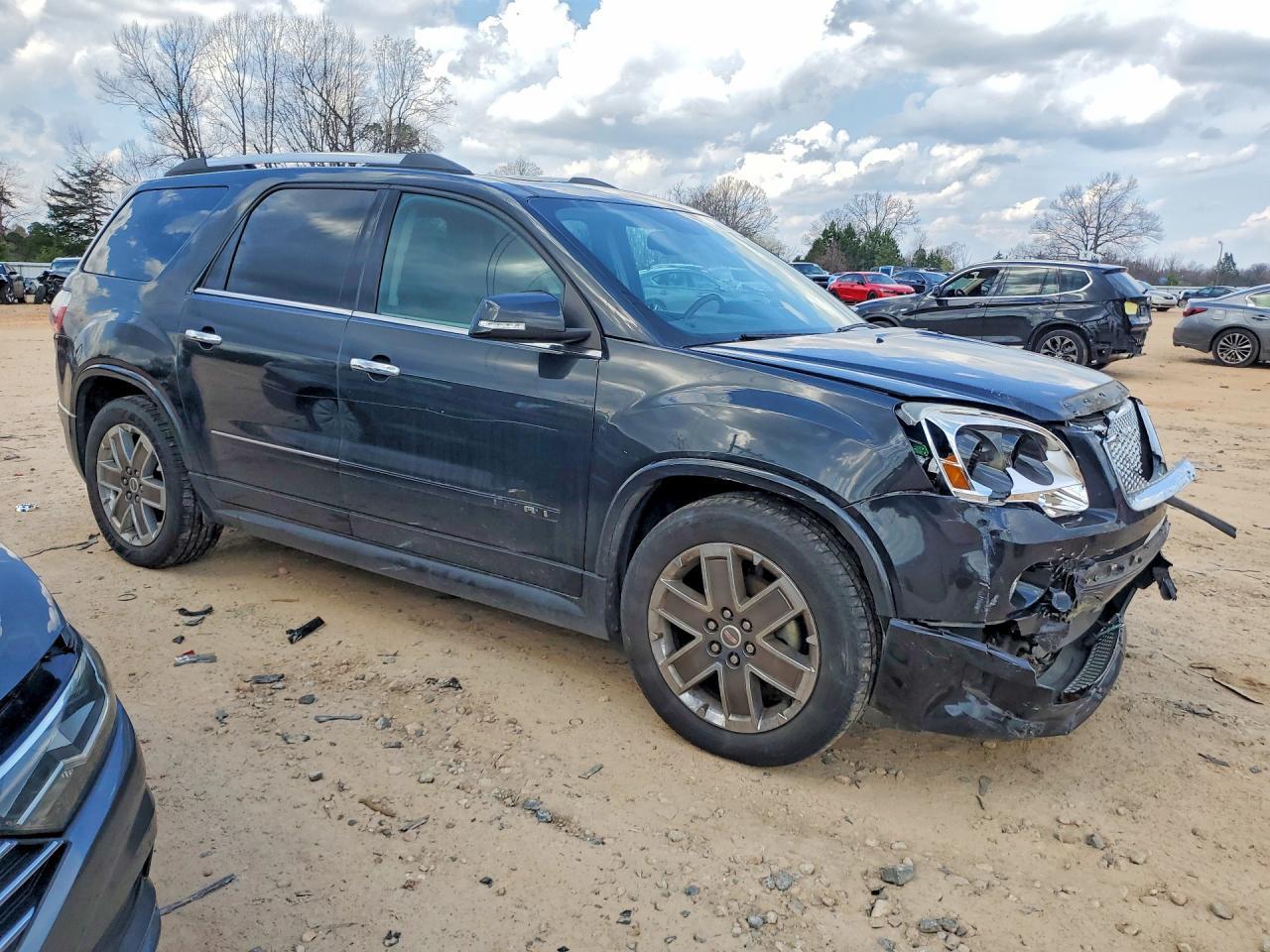 2012 GMC Acadia Denali - Фото 4