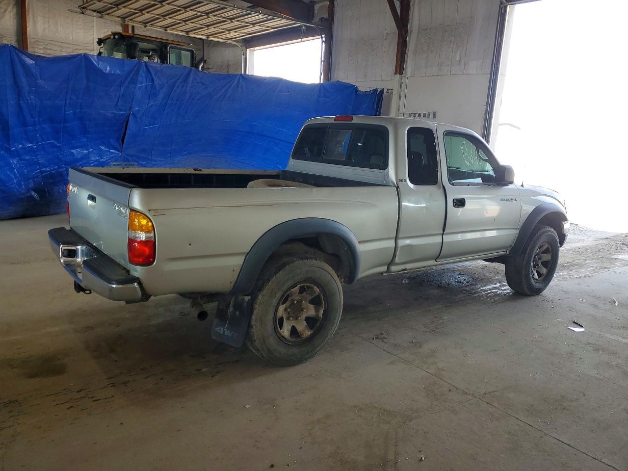 2004 Toyota Tacoma V6 - Фото 3