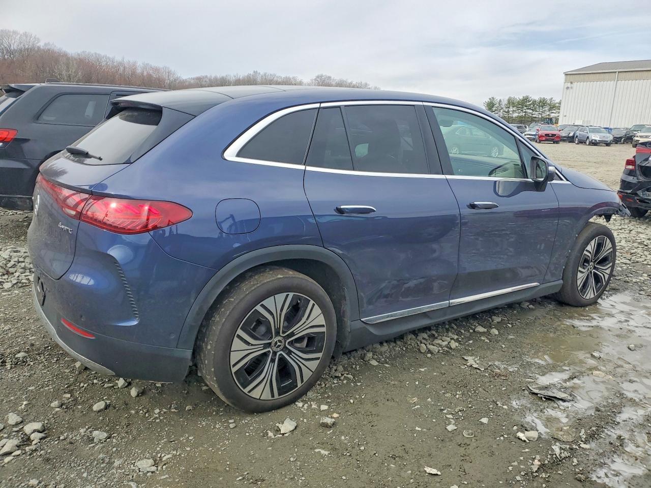 2023 Mercedes-Benz Eqe Suv 350 4Matic - Image 3