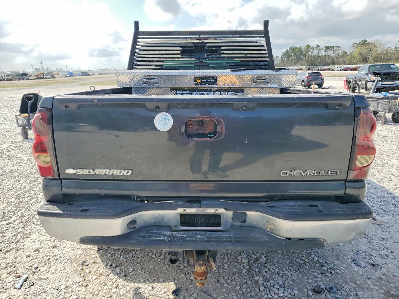 2004 Chevrolet Silverado C1500 - Фото 6