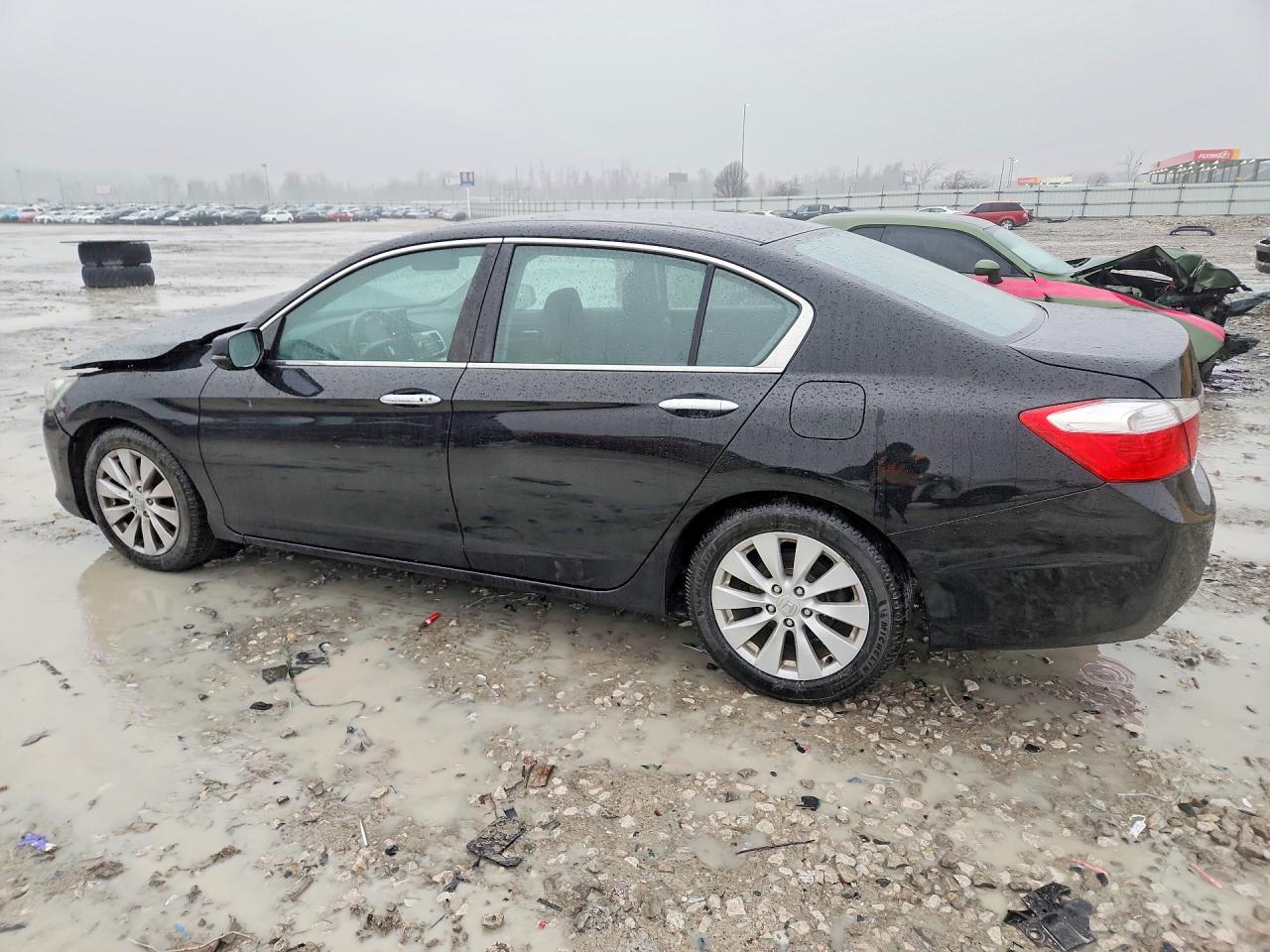2015 Honda Accord Ex - Image 2