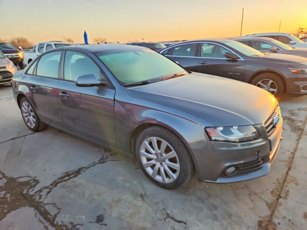 2012 Audi A4 Premium - Фото 4