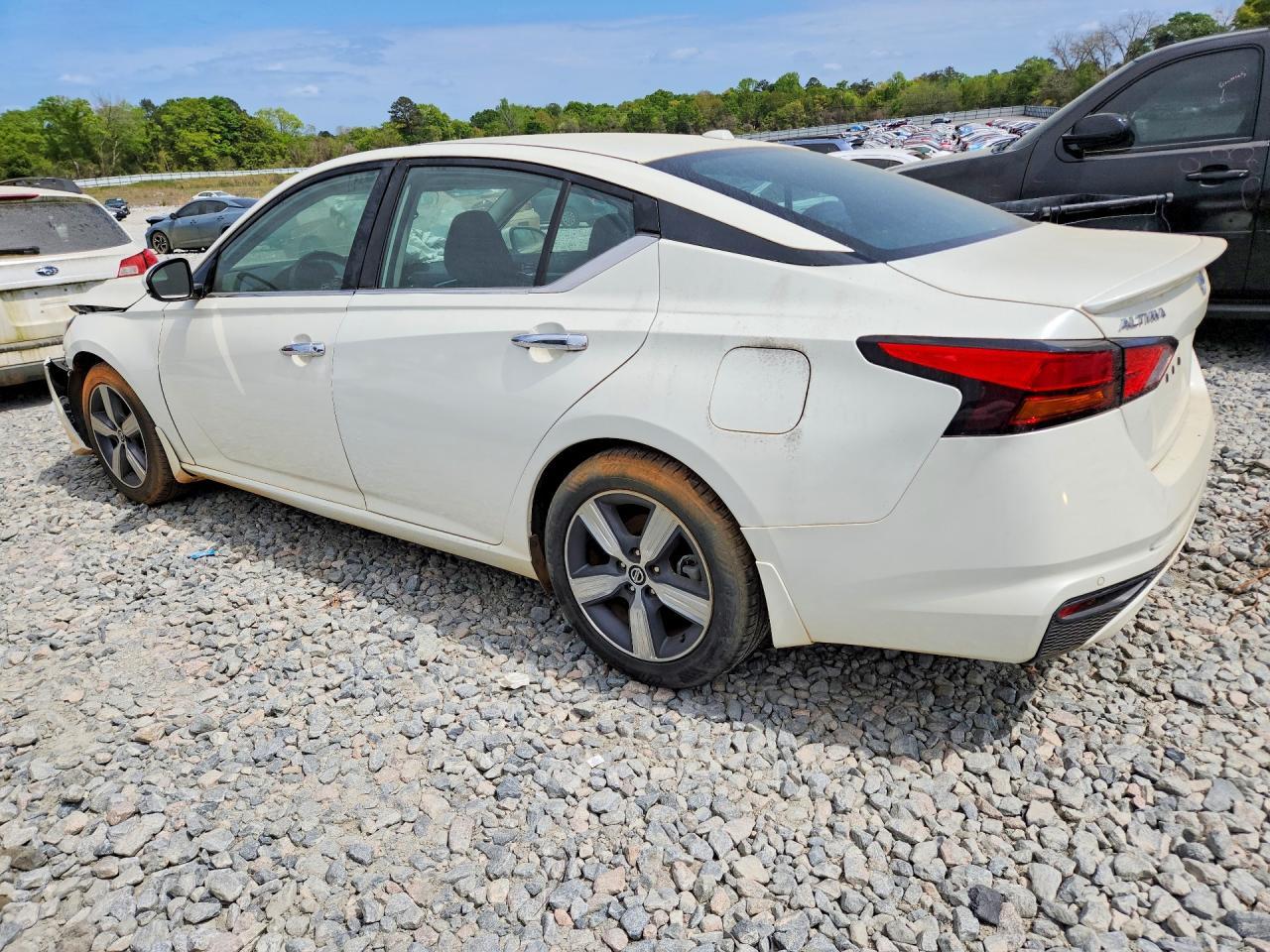 2019 Nissan Altima 2.5 Sv - Image 2