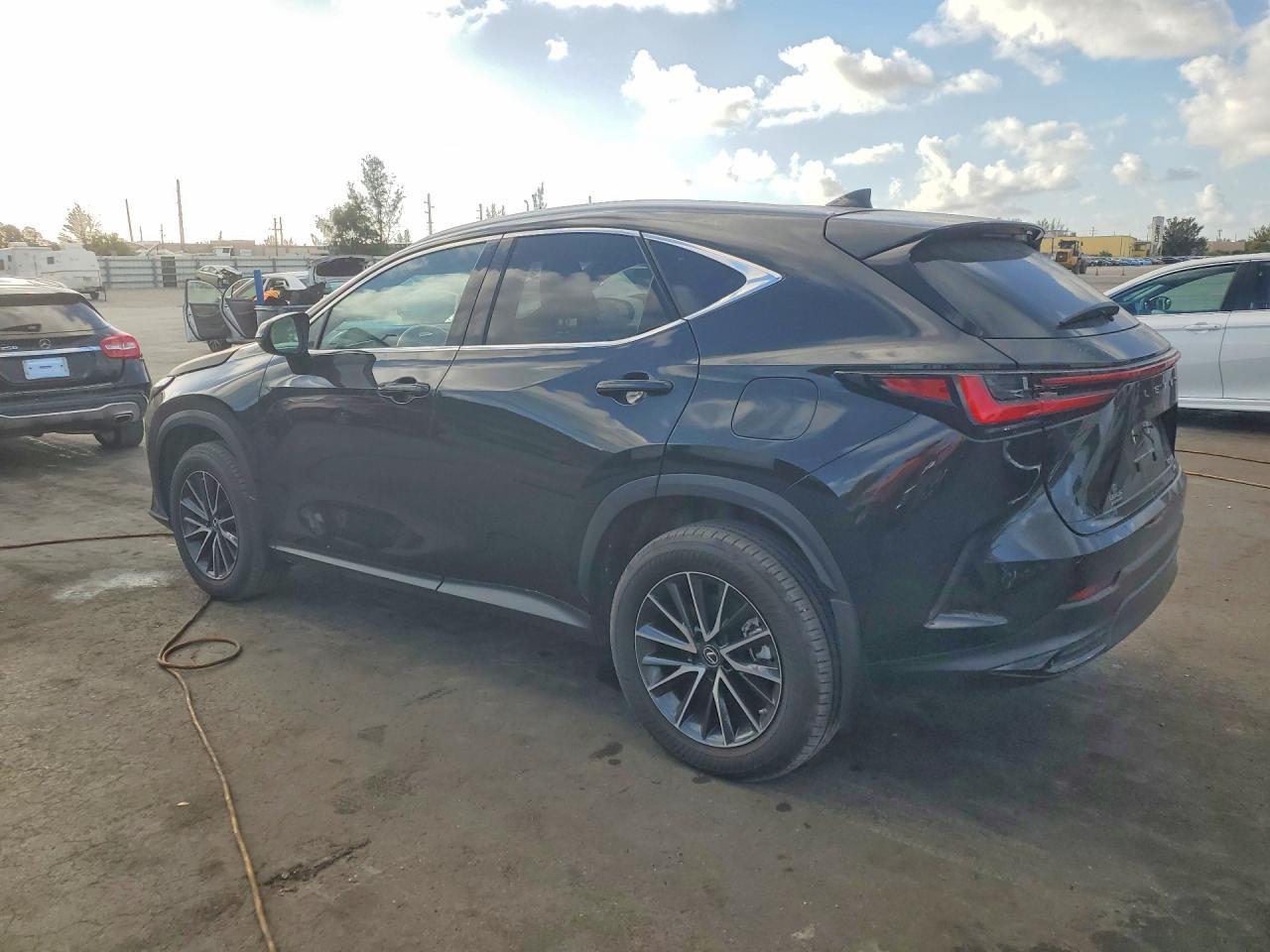 2023 Lexus Nx 350 Premium - Фото 2