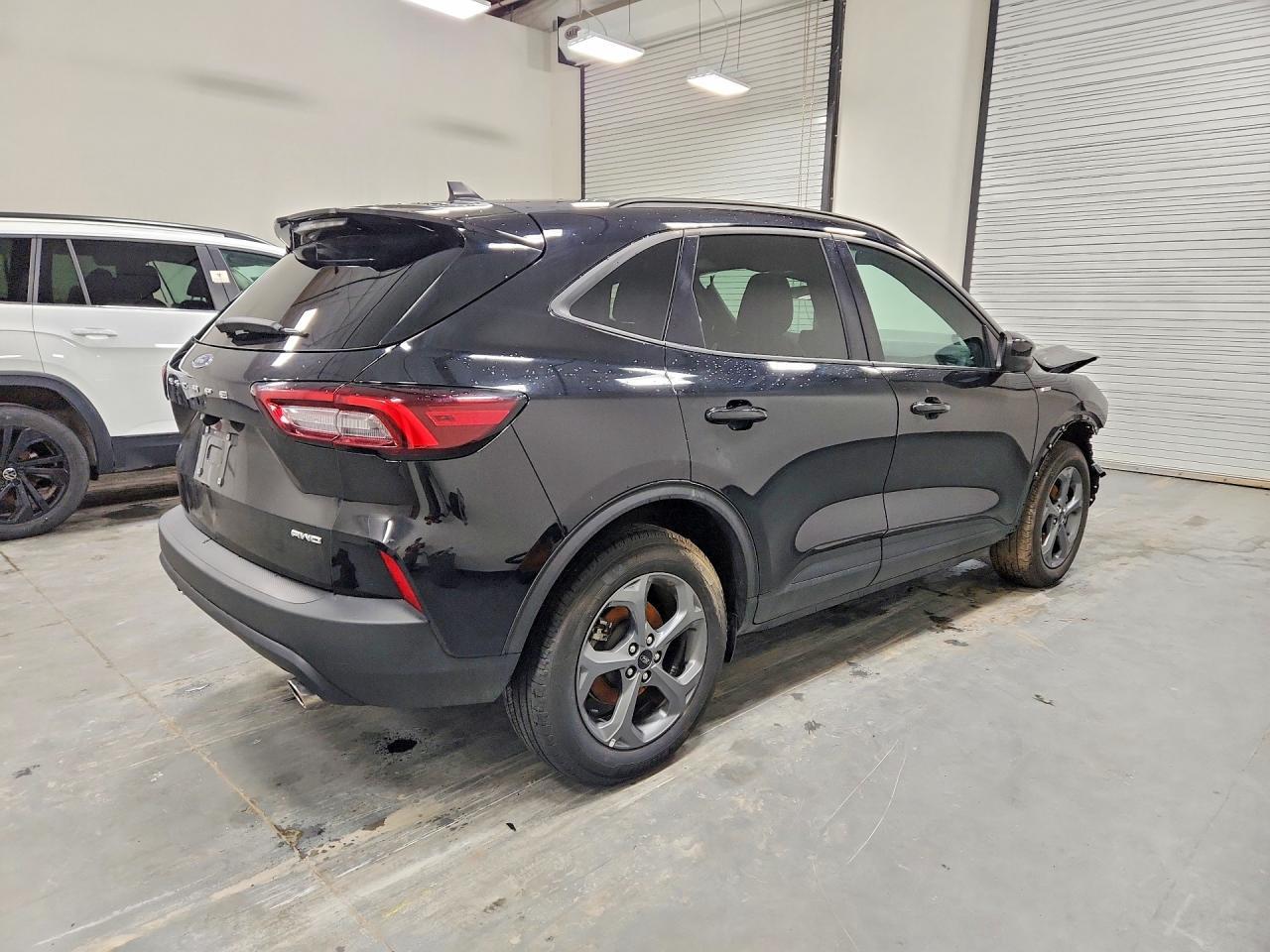 2025 Ford Escape St Line Select - Фото 3