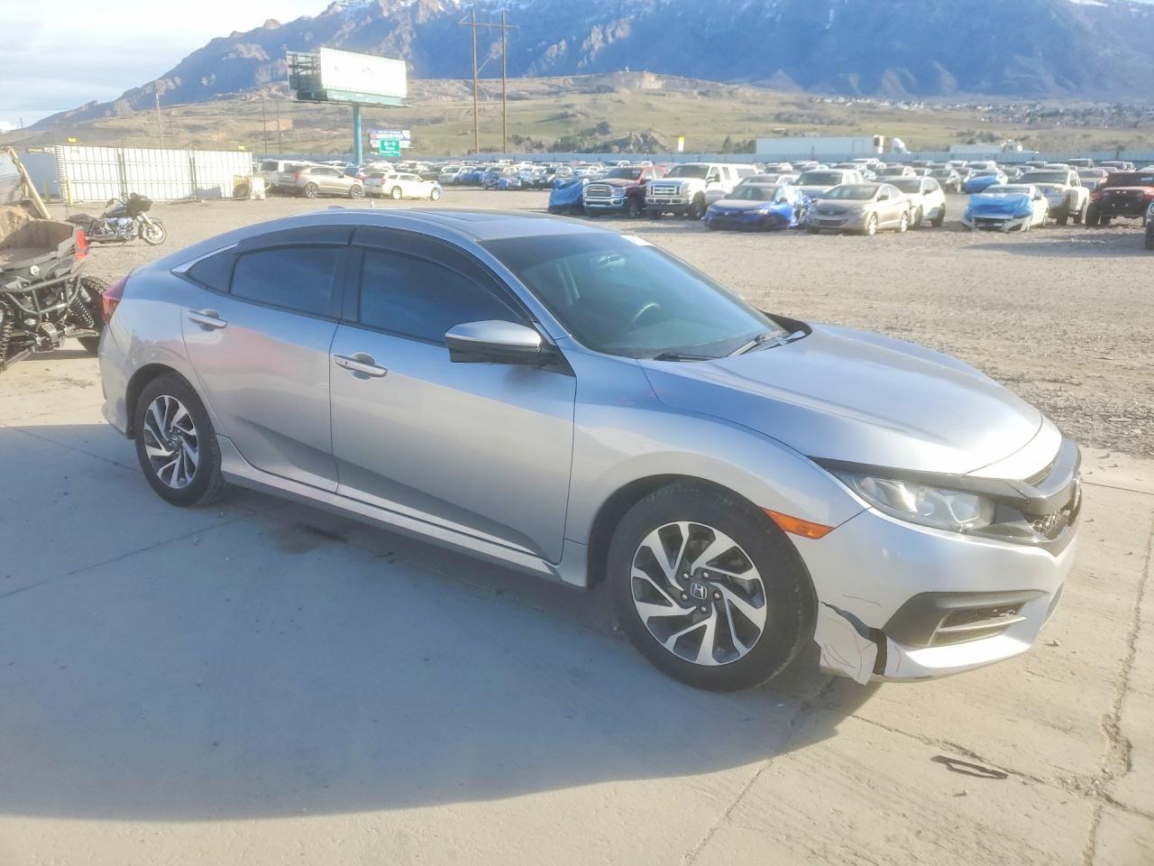 2017 Honda Civic Ex - Image 4
