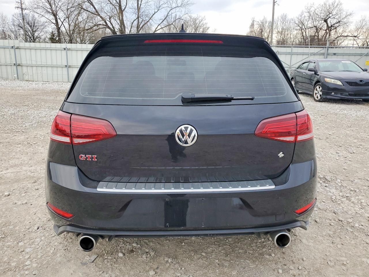 2019 Volkswagen Gti S - Image 6