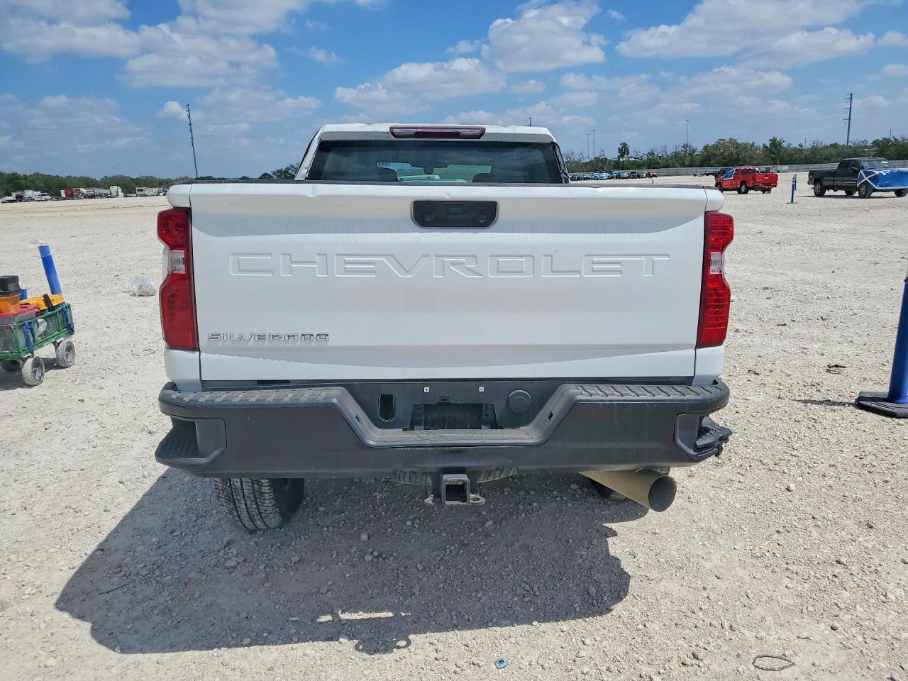 2023 Chevrolet Silverado K2500 Heavy Duty - Фото 6