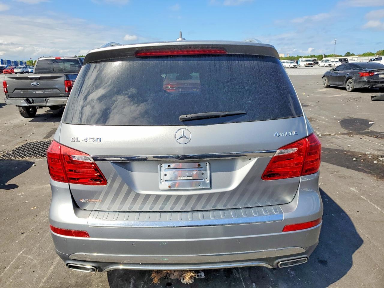 2015 Mercedes-Benz Gl 450 4Matic - Image 6