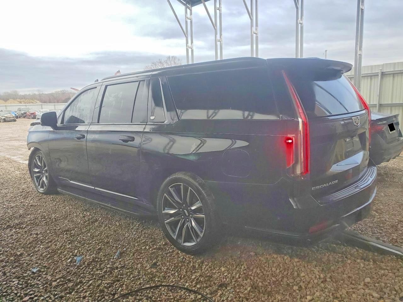 2021 Cadillac Escalade Esv Sport - Фото 2