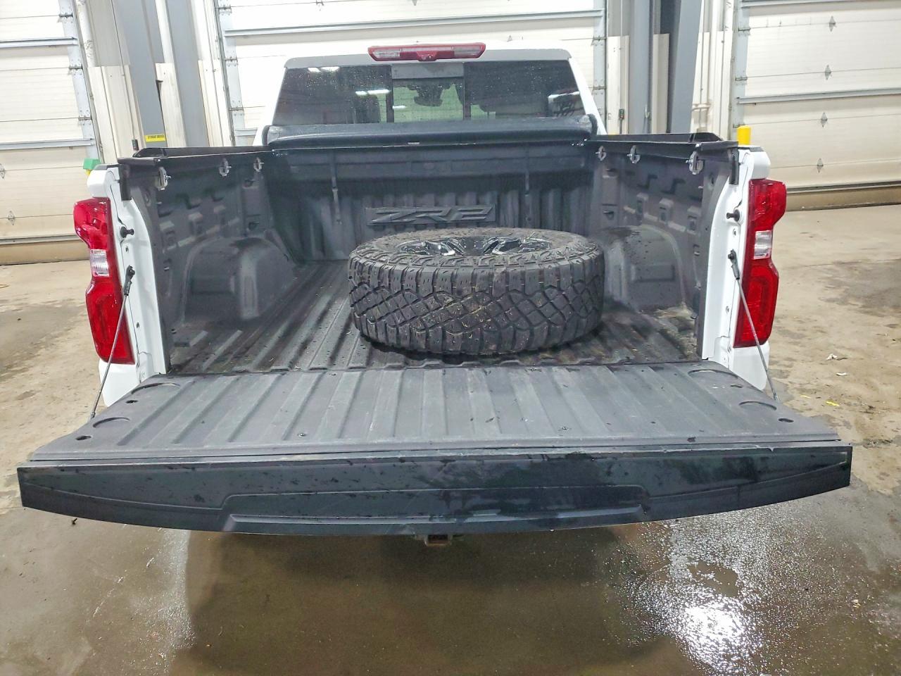 2023 Chevrolet Silverado K1500 Zr2 - Фото 6