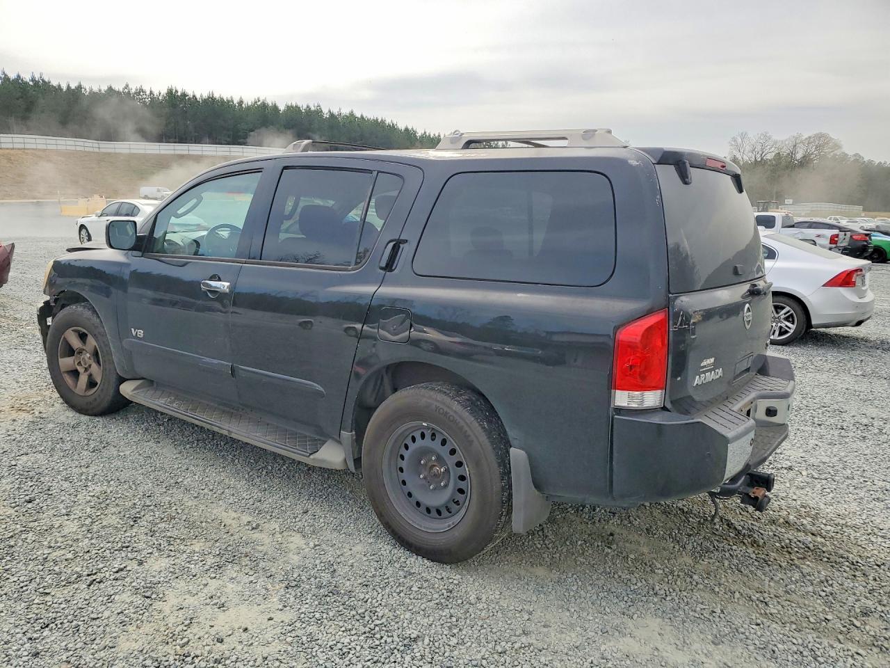 2007 Nissan Armada - Image 2
