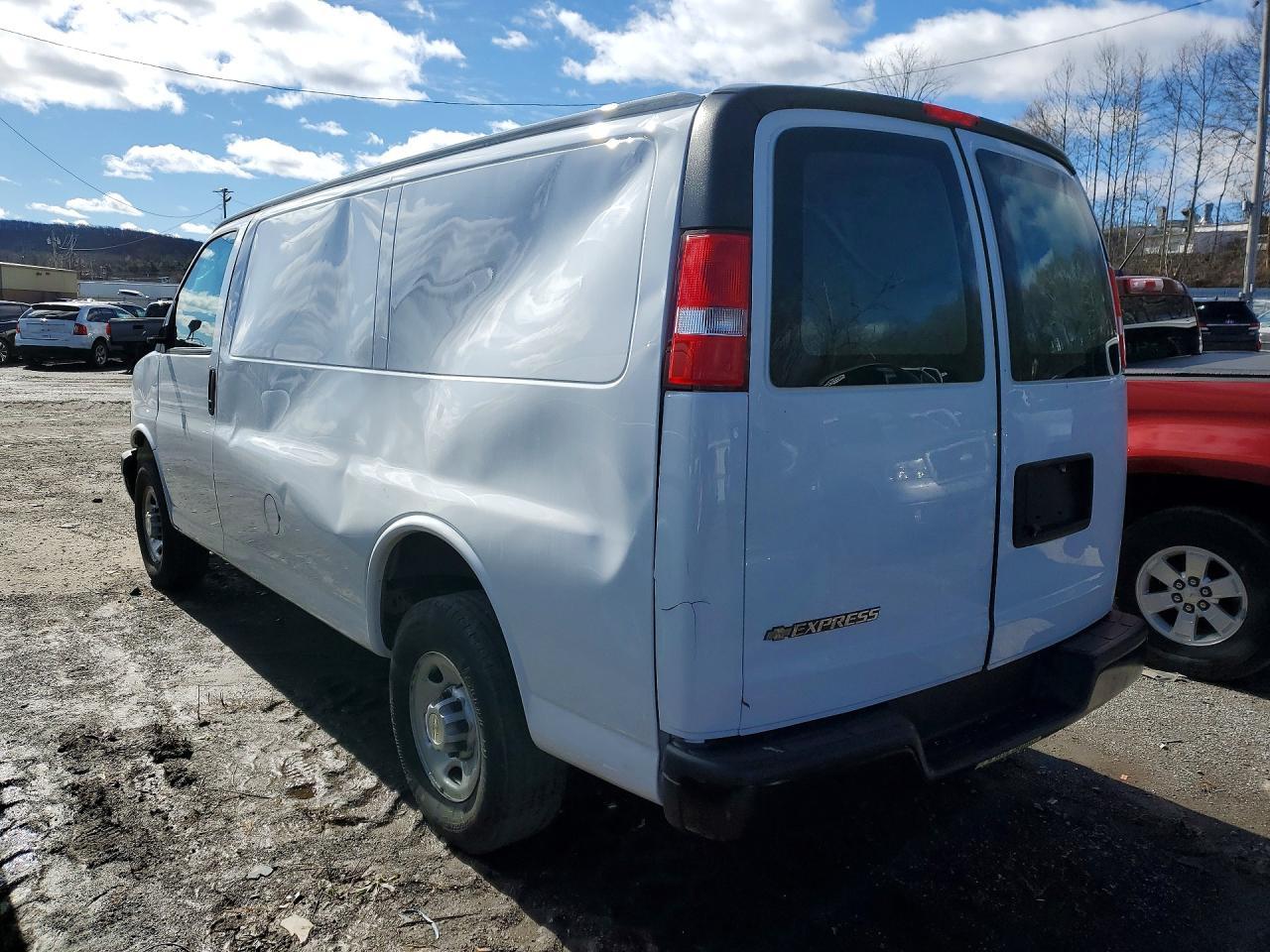 2024 Chevy Express G2500 Cargo * R&D * Pri Fleet * - Фото 2
